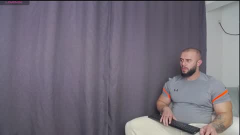 Snapshot of rickymiami1 chatting on November 2025 06:46:02 PM rickymiami1 online show from November 2025 06:46:02 PM