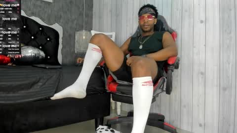 RicoBrowm online show from February 2025 03:35:01 AM