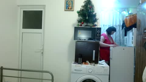 Snapshot of ridemerafsuzana chatting on December 2024 06:20:02 PM Ridemeraf online show from December 2024 06:20:02 PM