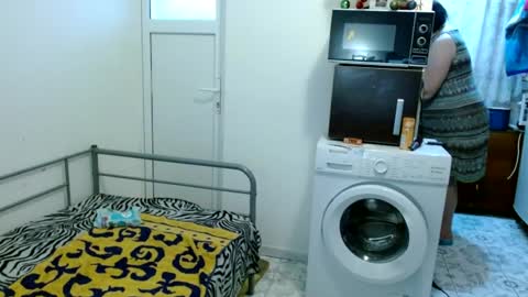 Snapshot of ridemerafsuzana chatting on December 2024 10:05:02 AM Ridemeraf online show from December 2024 10:05:02 AM