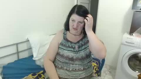 Snapshot of ridemerafsuzana chatting on January 2025 06:57:02 PM Ridemeraf online show from January 2025 06:57:02 PM