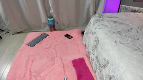 Sara online show from October 2025 10:05:02 AM