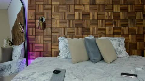 Sara online show from October 2025 10:16:02 AM