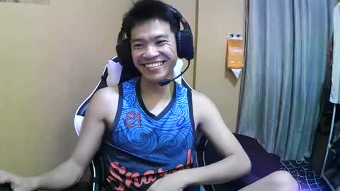 riiichie12 online show from December 2025 04:47:02 PM