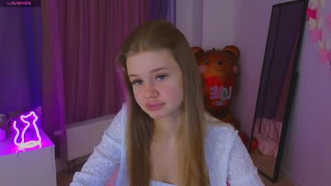 Rina online show from April 2026 08:50:01 PM