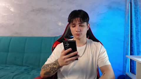 Snapshot of rik_and chatting on November 2025 08:36:02 PM Rick online show from November 2025 08:36:02 PM