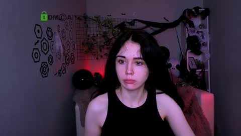 Snapshot of riley_sanders chatting on October 2025 10:19:02 AM Meow online show from October 2025 10:19:02 AM