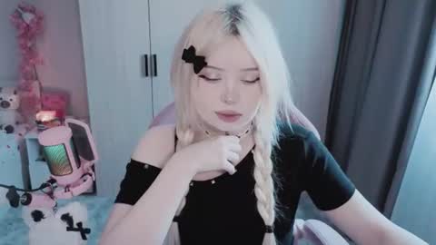 Sofia online show from July 2026 07:32:02 AM