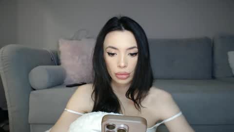 RileyEve online show from January 2026 12:24:01 AM