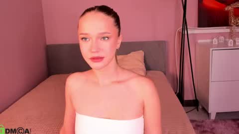 Snapshot of rina_balle chatting on June 2026 04:18:02 AM Rina online show from June 2026 04:18:02 AM