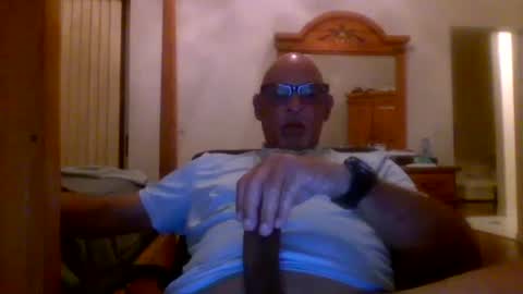 Snapshot of rionel chatting on February 2025 12:51:01 AM RioNel online show from February 2025 12:51:01 AM