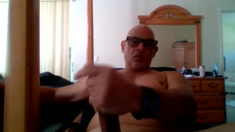 Snapshot of rionel chatting on March 2025 04:14:01 PM RioNel online show from March 2025 04:14:01 PM