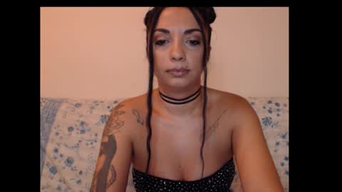 Snapshot of riri_mojo_92 chatting on October 2025 08:20:02 PM riri_mojo_92 online show from October 2025 08:20:02 PM