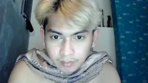 ririhoee online show from April 2026 06:49:02 PM