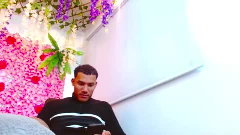 Risitos De Oro online show from October 2025 03:21:02 AM