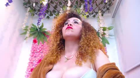 Risitos De Oro online show from May 2026 12:29:02 AM