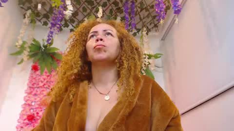 Risitos De Oro online show from May 2026 10:12:02 AM