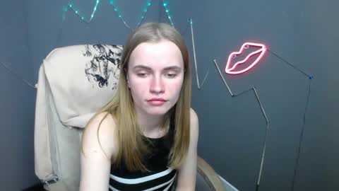 Snapshot of ritakiskis chatting on April 2026 03:00:02 AM ritakiskis online show from April 2026 03:00:02 AM