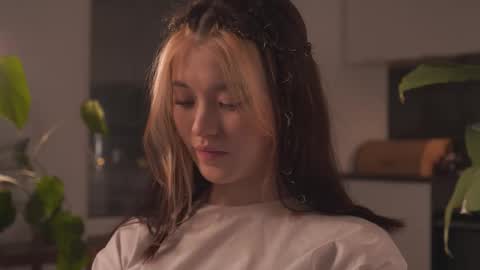 Akemi online show from February 2026 04:36:02 PM