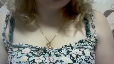 RiveraMaureen online show from December 2024 02:00:01 PM