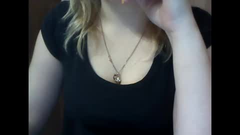 RiveraMaureen online show from February 2025 05:01:02 PM