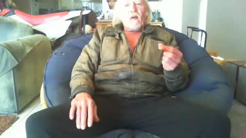 Snapshot of riverratggg chatting on July 2026 09:45:02 AM riveratggg online show from July 2026 09:45:02 AM