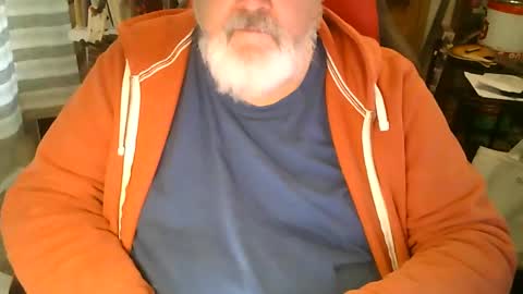 Snapshot of rndmronnie chatting on October 2025 07:25:02 PM Ron Rodan online show from October 2025 07:25:02 PM