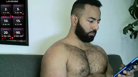 SebasRoa online show from October 2025 03:25:02 PM