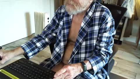 Rob online show from January 2025 12:43:01 PM