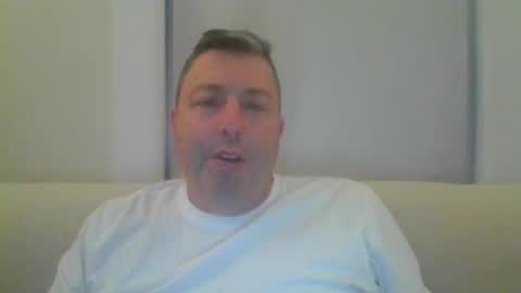 rob_bower_guy online show from November 2025 09:29:02 PM