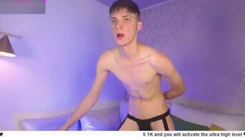 Robbin online show from September 2025 08:46:01 PM