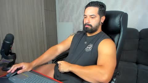 Robby online show from January 2025 12:23:01 AM