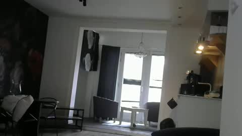 rober10000 online show from September 2025 02:30:02 PM