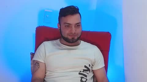 Snapshot of robert_leroy chatting on December 2024 11:55:02 AM Stiven - online show from December 2024 11:55:02 AM