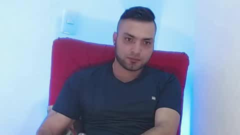 Snapshot of robert_leroy chatting on December 2024 04:51:01 PM Stiven - online show from December 2024 04:51:01 PM