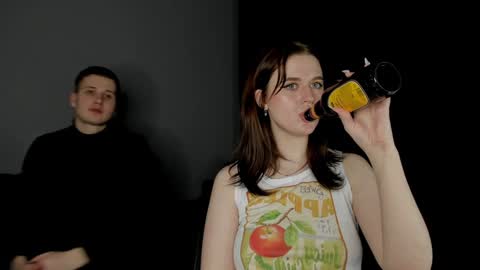 Lisa and Robert  i am online all days 900 am GMT3   online show from December 2024 05:11:01 PM