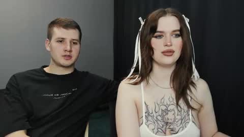 Lisa and Robert  i am online all days 900 am GMT3   online show from February 2025 05:28:01 PM