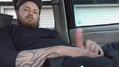 robertd5094 online show from December 2024 10:09:01 PM