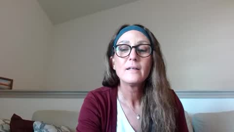 Snapshot of robin_ho_ chatting on February 2025 08:43:02 PM robin_ho_ online show from February 2025 08:43:02 PM