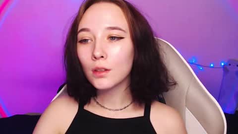 Snapshot of robin_yours chatting on March 2025 03:05:02 PM Robin your online show from March 2025 03:05:02 PM