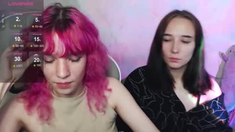 Snapshot of robin_yours chatting on September 2025 03:05:01 PM Robin your online show from September 2025 03:05:01 PM