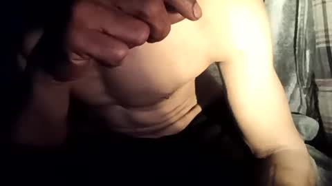 Snapshot of robincom23 chatting on October 2025 09:49:02 PM R online show from October 2025 09:49:02 PM