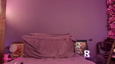 Snapshot of robinerotic chatting on March 2026 03:18:01 PM RobinErotic online show from March 2026 03:18:01 PM