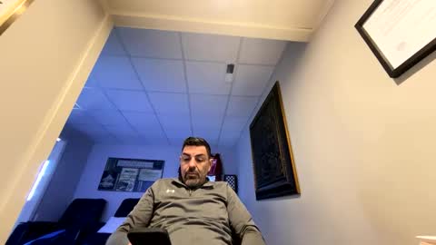 roblatino12 online show from December 2024 08:14:02 PM