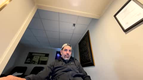 roblatino12 online show from February 2025 03:20:02 PM