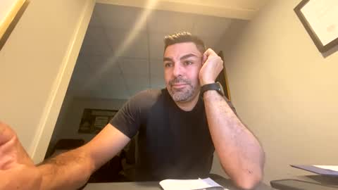 roblatino12 online show from March 2025 04:06:02 PM