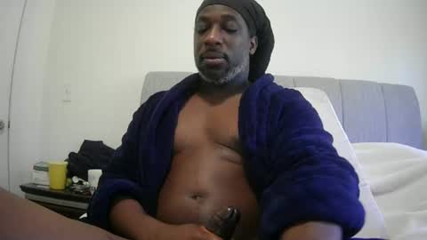 Snapshot of robo_cox chatting on June 2026 04:05:02 PM BBC America online show from June 2026 04:05:02 PM