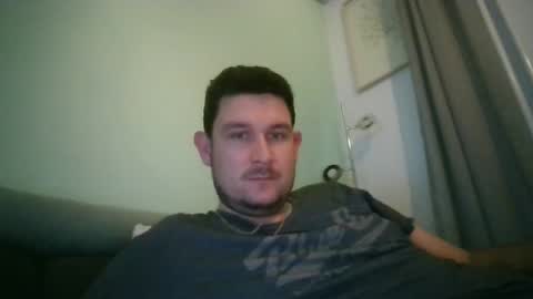 Snapshot of robtheman94 chatting on October 2025 09:02:01 PM Robin online show from October 2025 09:02:01 PM