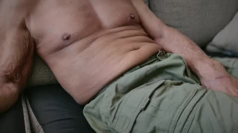 Snapshot of robwest720237 chatting on June 2026 08:44:02 PM robwest720237 online show from June 2026 08:44:02 PM