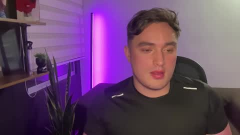 ROBYN online show from February 2026 02:52:02 AM